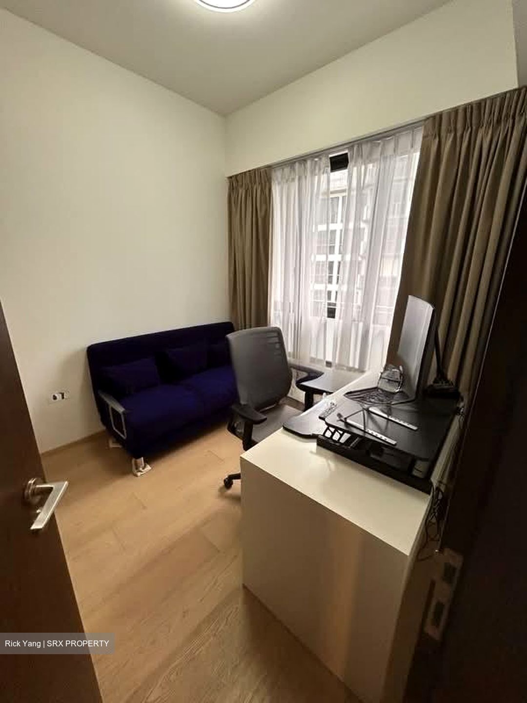 Amber 45 (D15), Apartment #573963131
